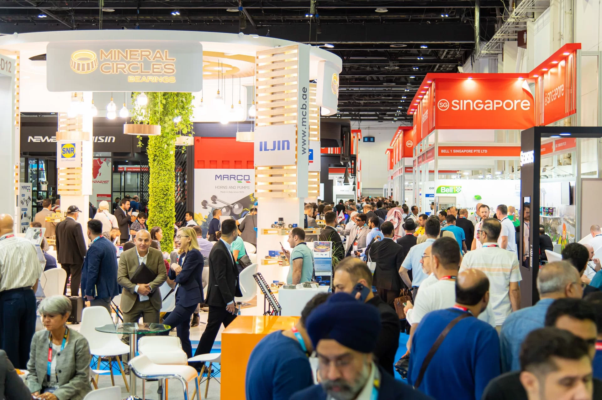 Automechanika Dubai - Awards stage image